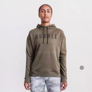 NWT- NOBULL Women’s Hoodie  Army Green - Crossfit Active Thick Sweatshirt SMALL